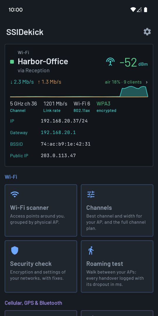 Start page: the connected Wi-Fi network, signal, channel, link rate, addresses, and the tool tiles